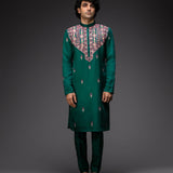 Emerald Green Embroidered Kurta With An Open Jacket And Narrow Pants