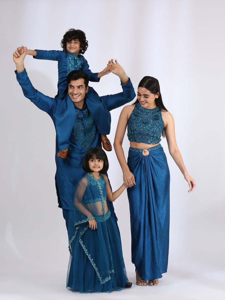 Peacock Blue Amphora Family Set